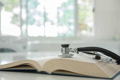 Doktorarbeit Medizin – Dein Weg zum Dr. med.